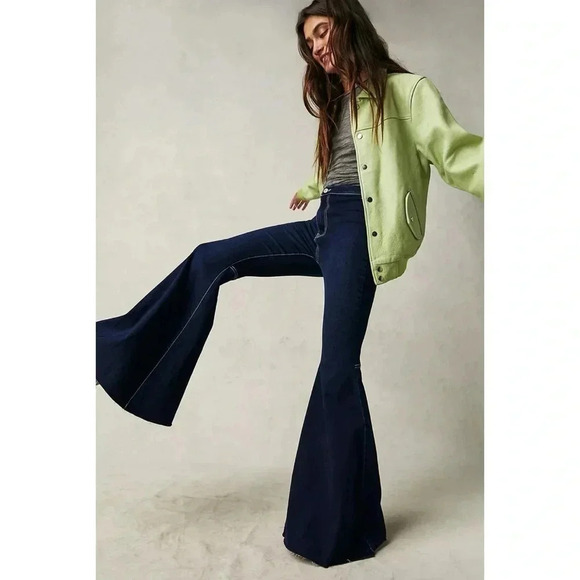 NWT Free People Just Float On Flare Jeans Denim High Rise We The Free Midnight - Picture 3 of 16